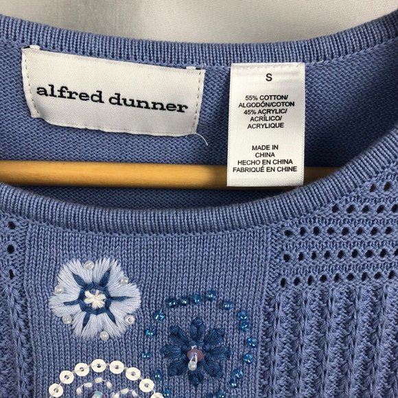 Grandma Knit Top Lightweight Sweater Embroidered Beaded Floral Small - Picture 4 of 7